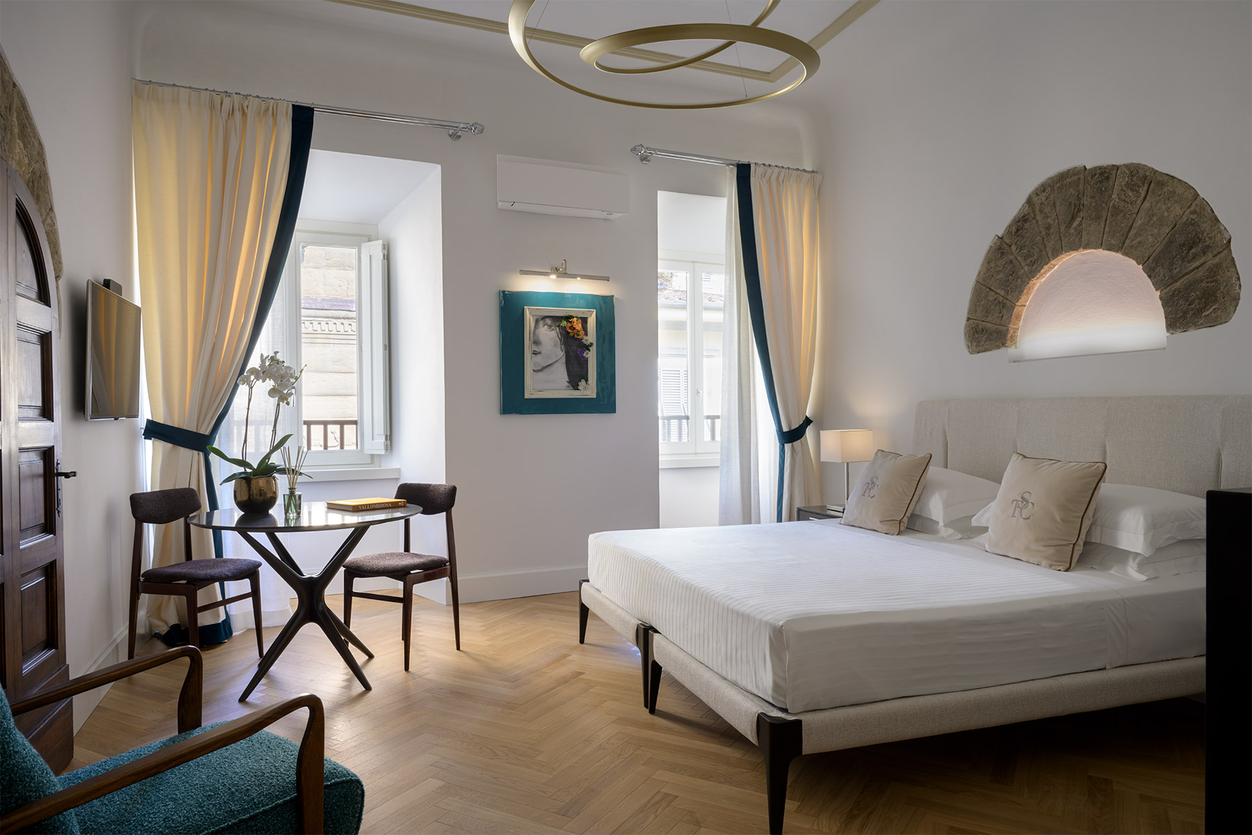 SUITE FLORA
